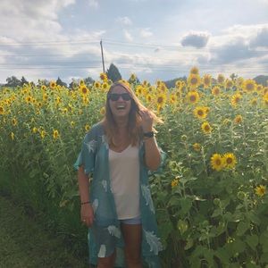 Meet your Posher, Ciara